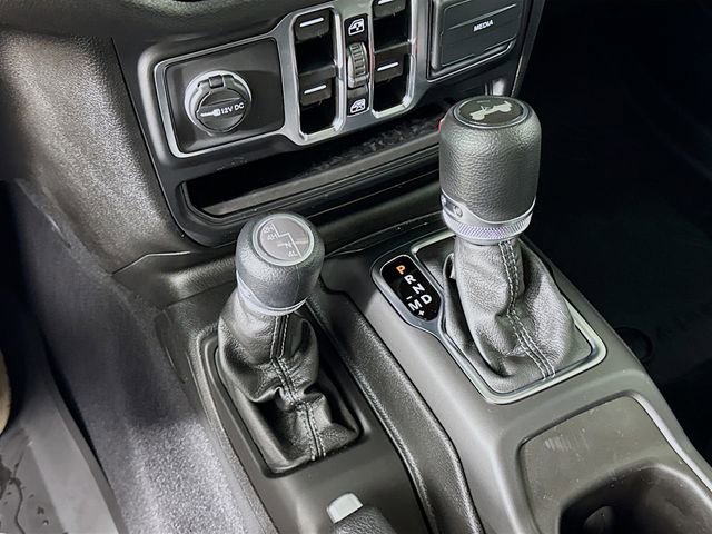 New 2025 Jeep Wrangler Unlimited Sport image 17