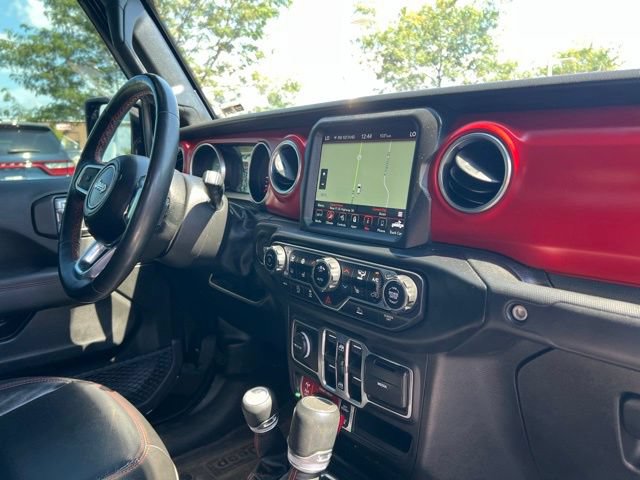 Used 2022 Jeep Gladiator Rubicon w/ Cold Weather Group AWD/4WD image 35