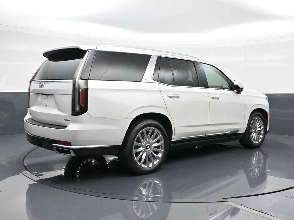 Used 2023 Cadillac Escalade Premium Luxury w/ Performance Package RWD image 13