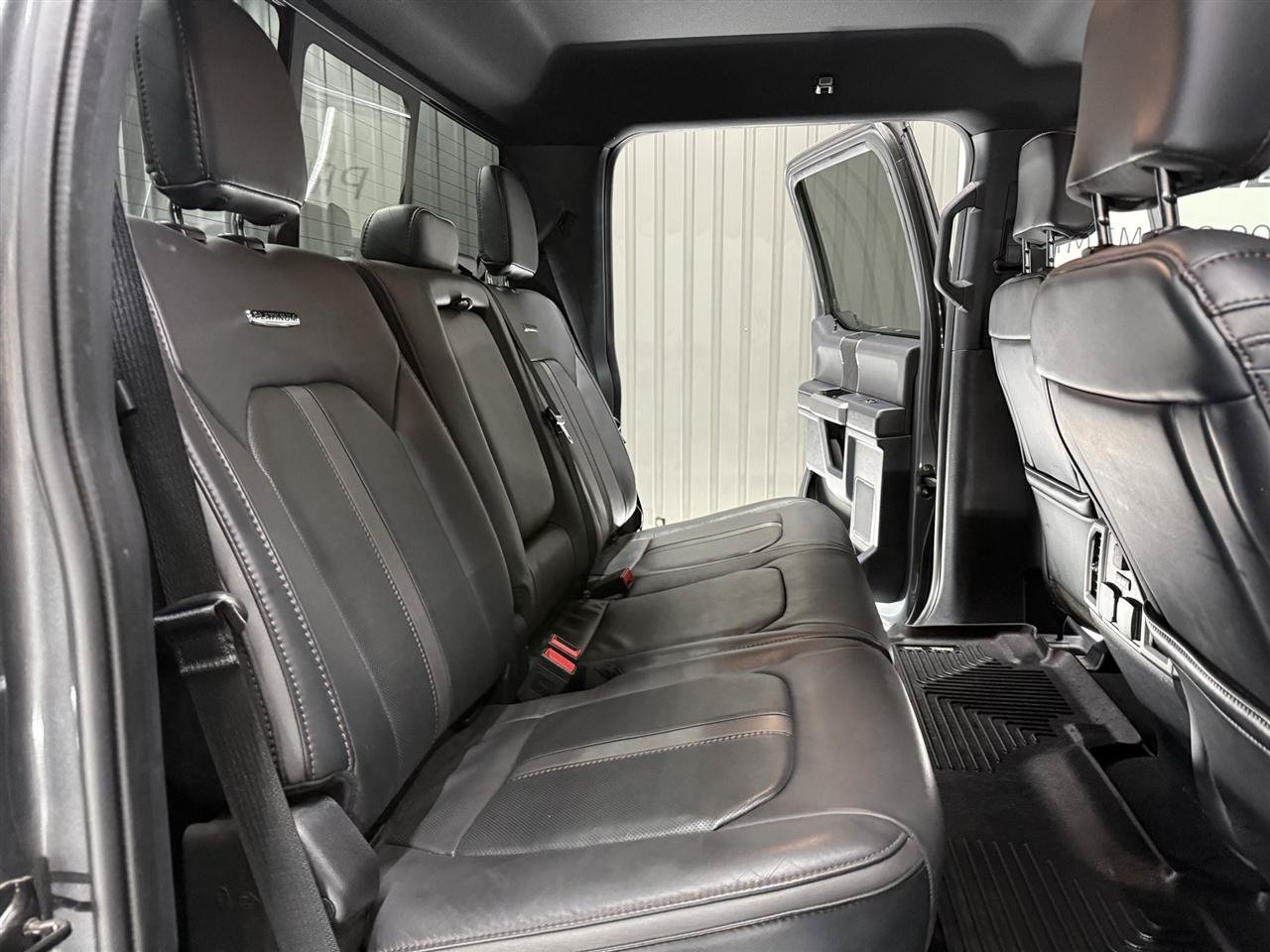 Used 2022 Ford F250 Platinum AWD/4WD image 32