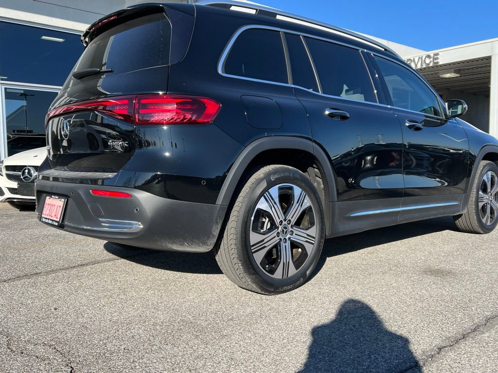 Certified 2024 Mercedes-Benz EQB 300 4MATIC image 4