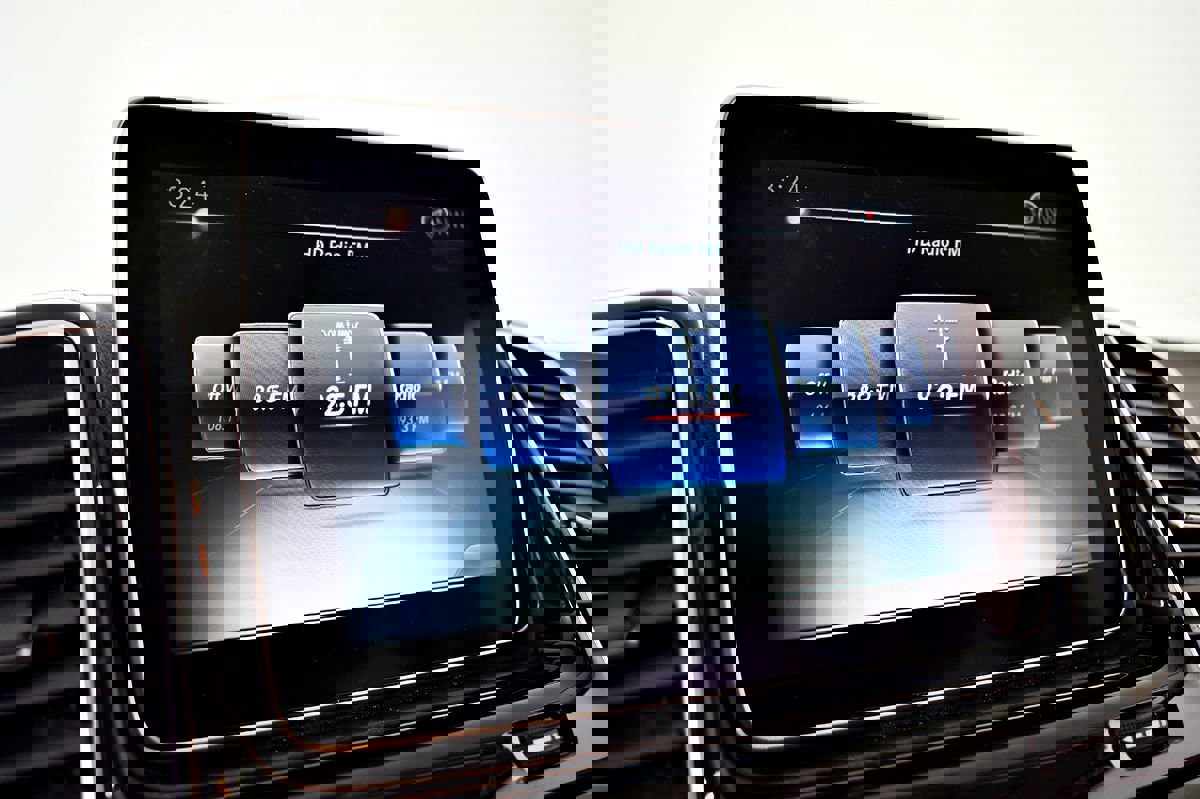 Used 2016 Mercedes-Benz GLE 300d 4MATIC image 31