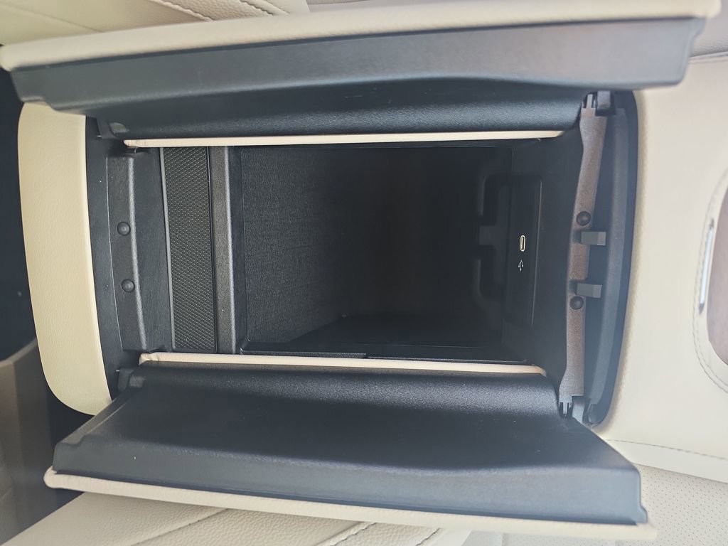 New 2026 Mercedes-Benz GLS 450 4MATIC image 26