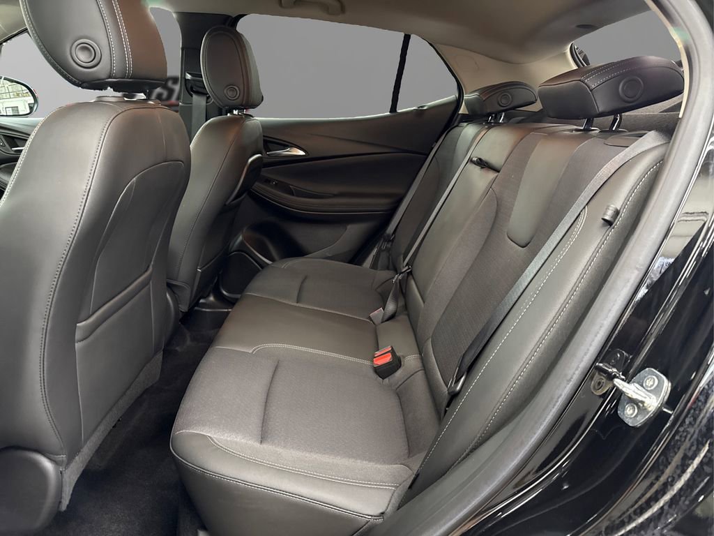 Used 2023 Buick Encore GX Select image 10