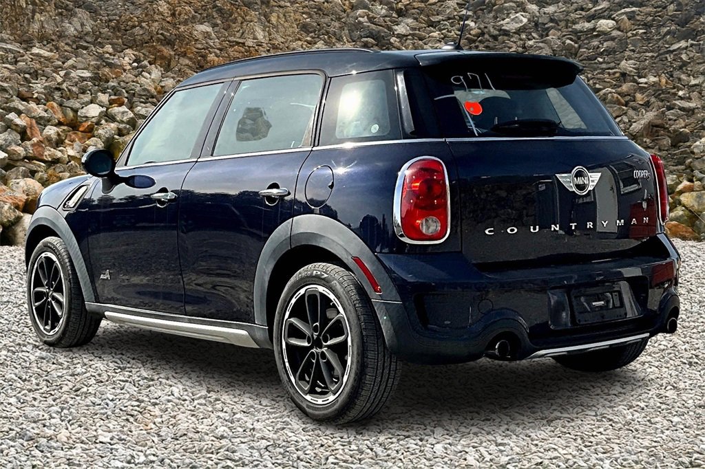 Used 2015 MINI Cooper Countryman S image 11