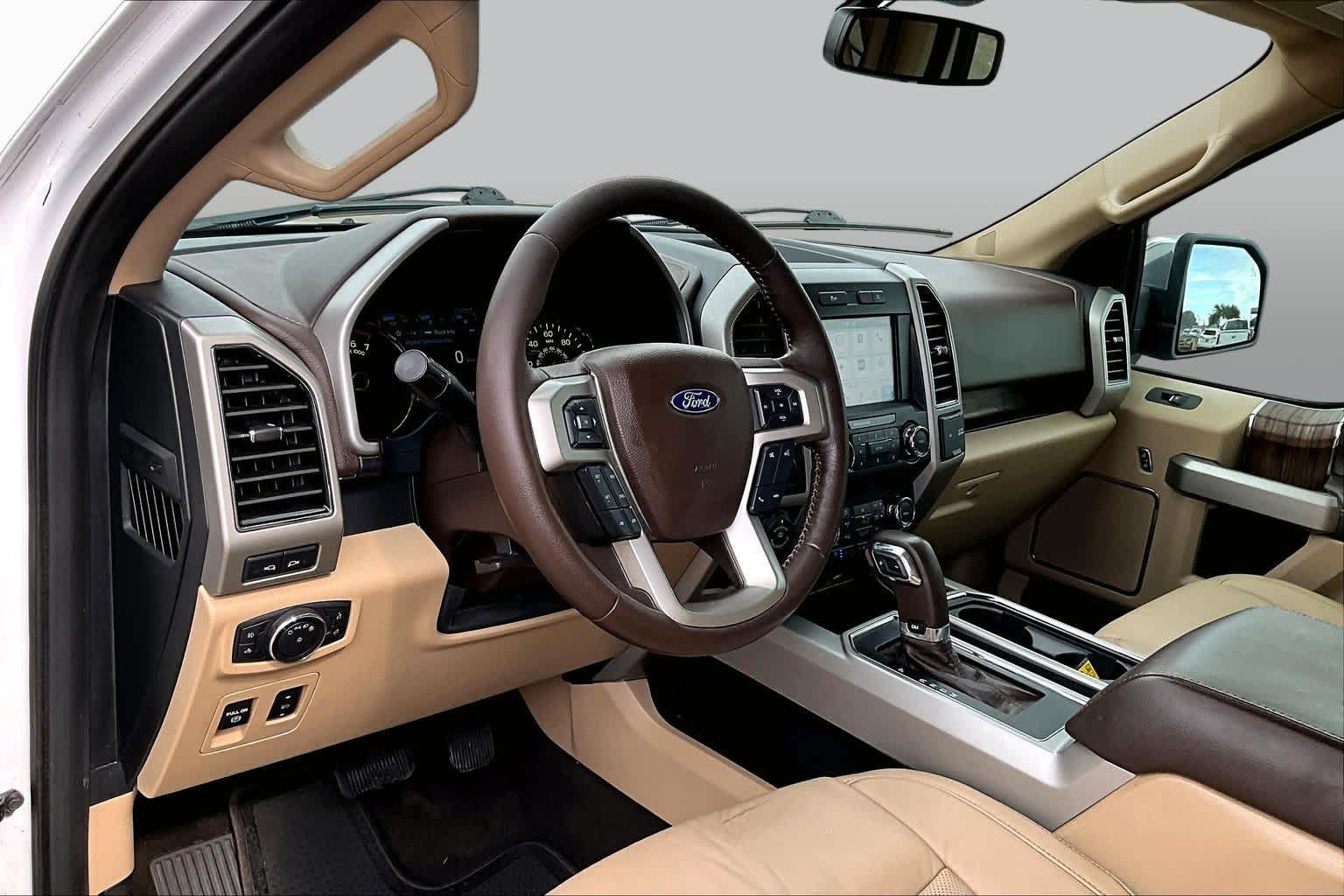 Used 2019 Ford F150 Lariat RWD image 18