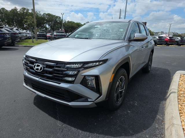 Certified 2026 Hyundai Tucson Blue SE w/ Tow & Go Package AWD/4WD image 2