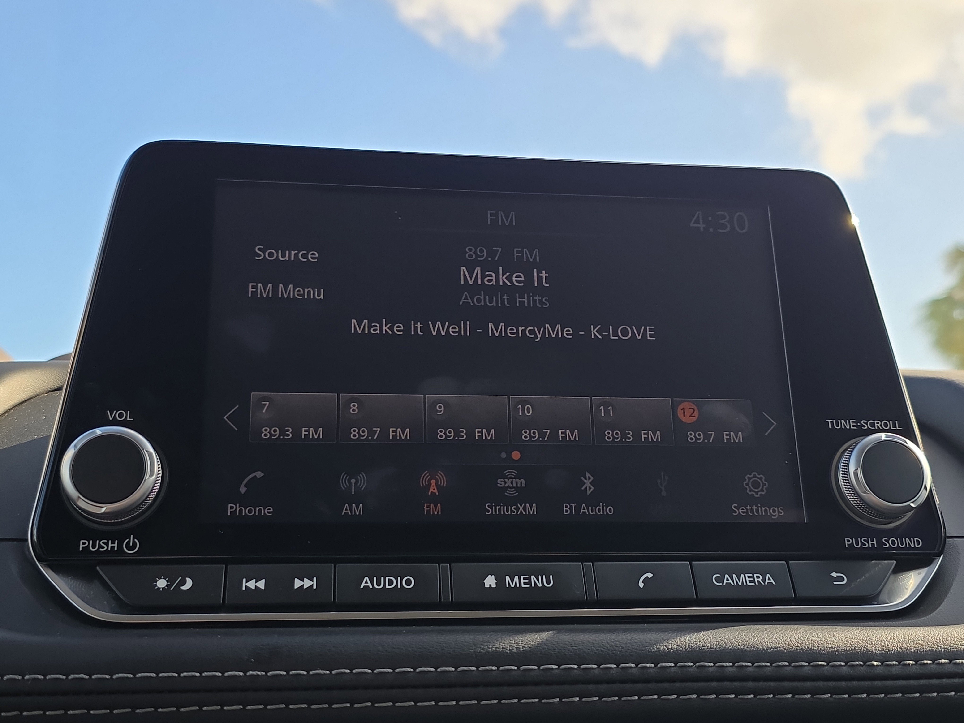 Used 2021 Nissan Rogue SV image 31