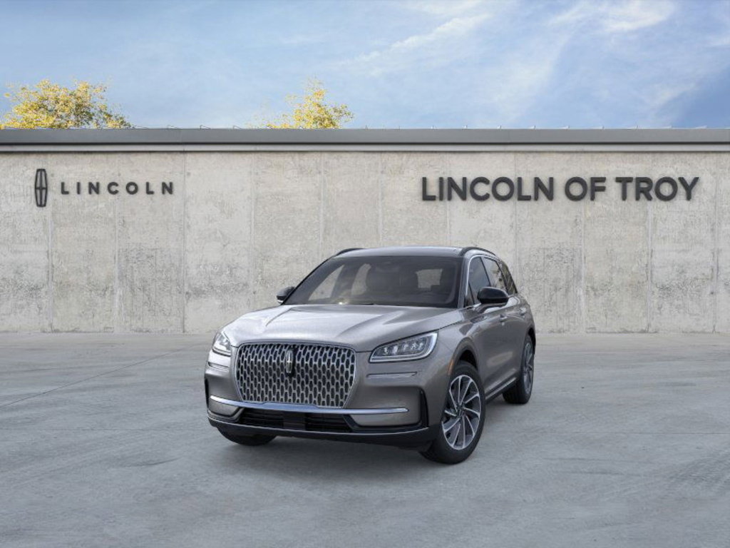 New 2025 Lincoln Corsair AWD w/ Equipment Group 101A image 2