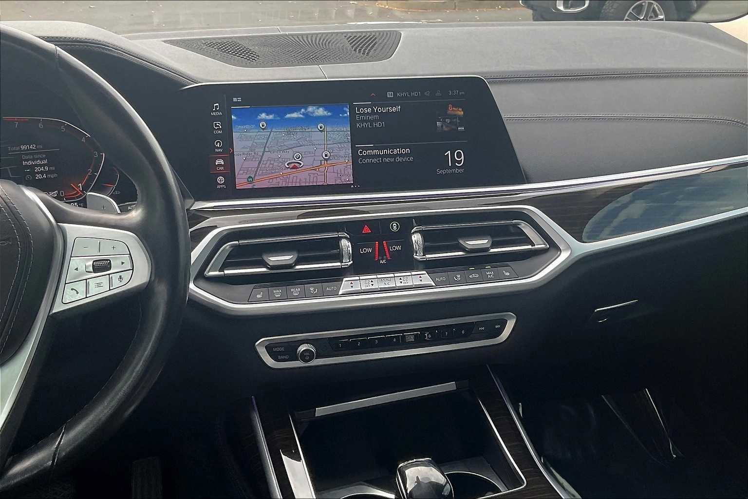 Used 2020 BMW X7 xDrive40i w/ Premium Package image 9