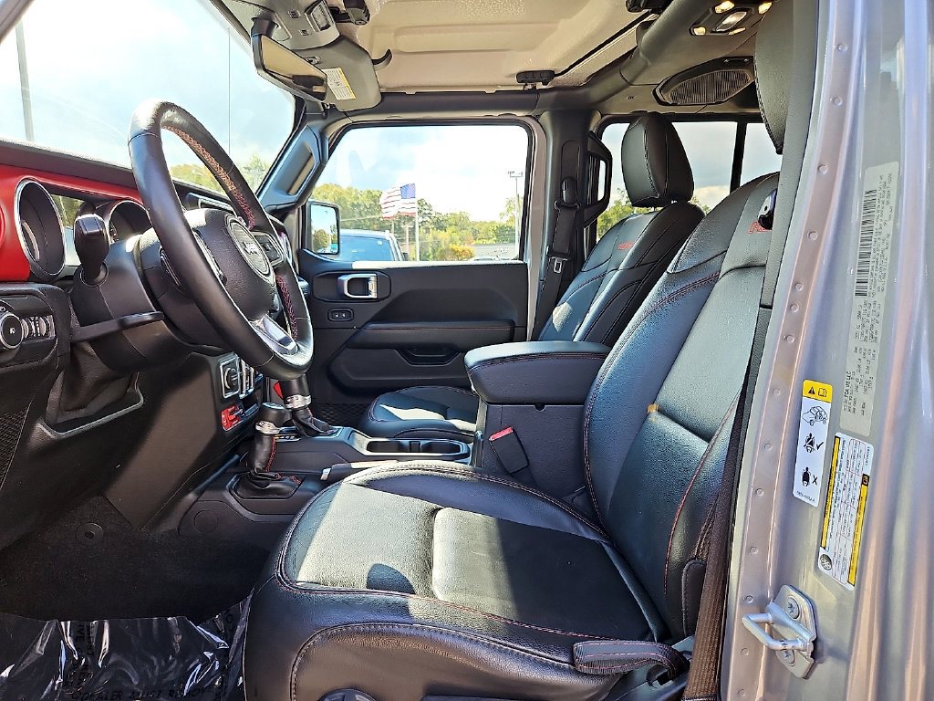 Used 2020 Jeep Wrangler Unlimited Rubicon w/ Dual Top Group AWD/4WD image 15
