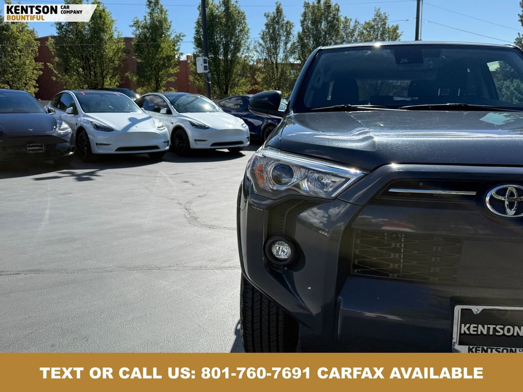 Used 2024 Toyota 4Runner SR5 AWD/4WD image 13