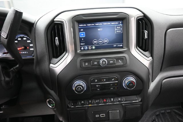 Used 2025 Chevrolet Silverado 1500 W/T RWD image 10