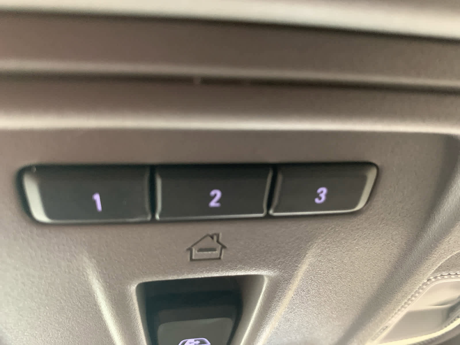 Used 2023 Chevrolet Silverado 1500 LTZ w/ Technology Package image 38