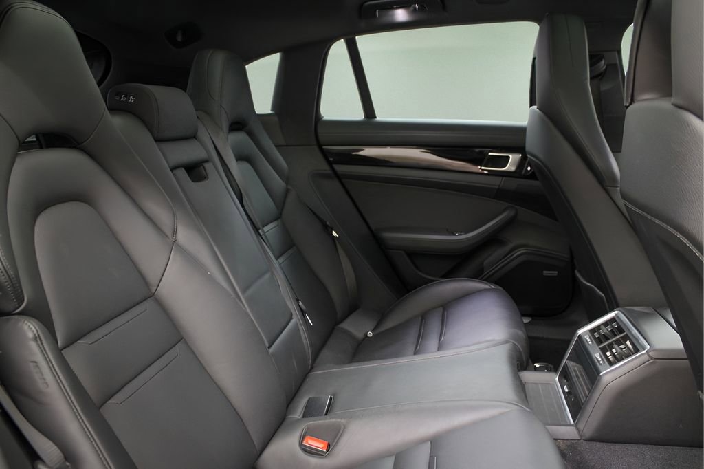 Used 2020 Porsche Panamera 4 AWD/4WD image 24