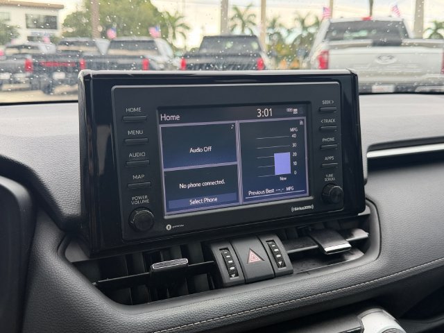Used 2021 Toyota RAV4 XLE Premium FWD image 20