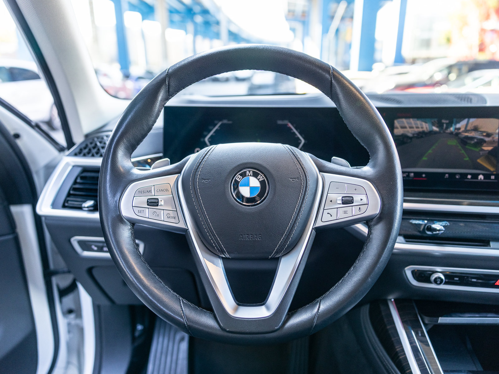 Used 2025 BMW X7 xDrive40i AWD/4WD image 6