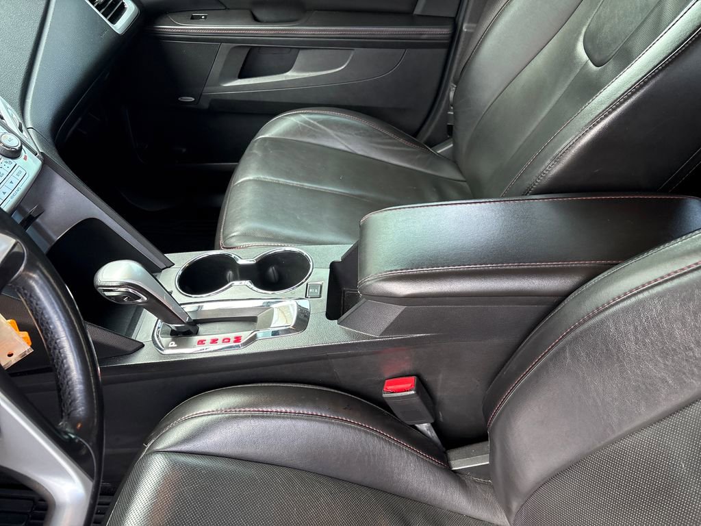 Used 2015 GMC Terrain SLT w/ Chrome Appearance Package image 29