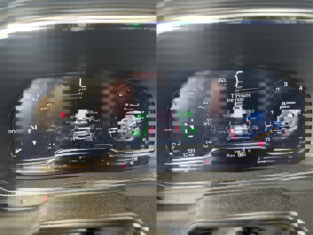 Used 2024 GMC Yukon AT4 image 20