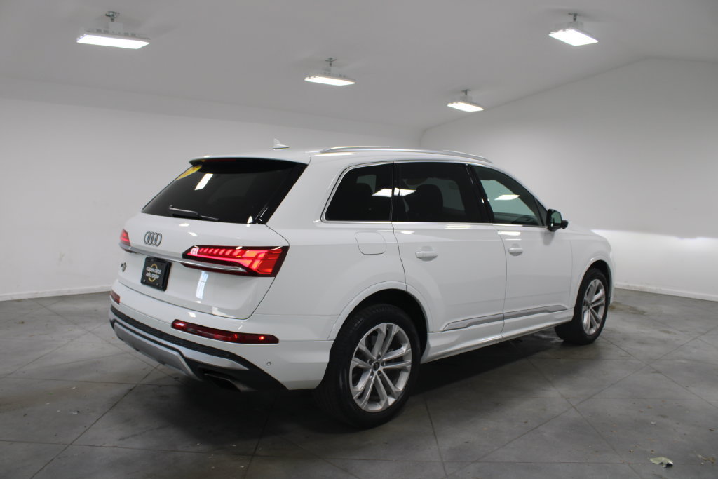 Used 2025 Audi Q7 3.0T Premium Plus AWD/4WD image 9