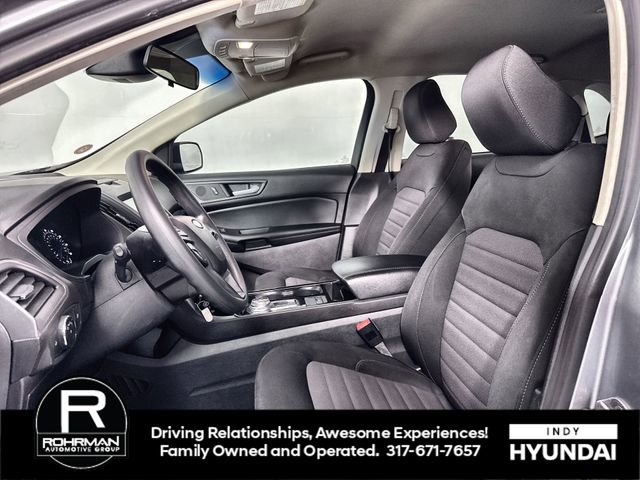 Used 2020 Ford Edge SE image 11