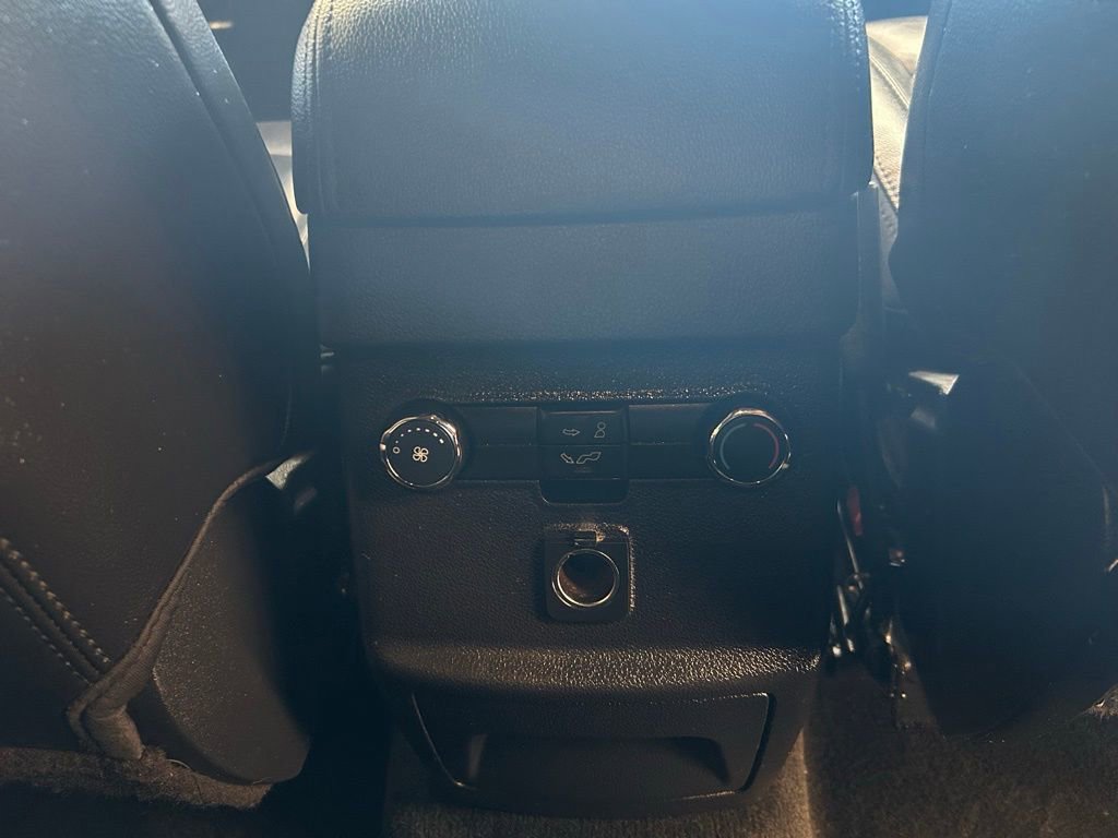 Used 2017 Ford Explorer XLT w/ Equipment Group 202A image 21