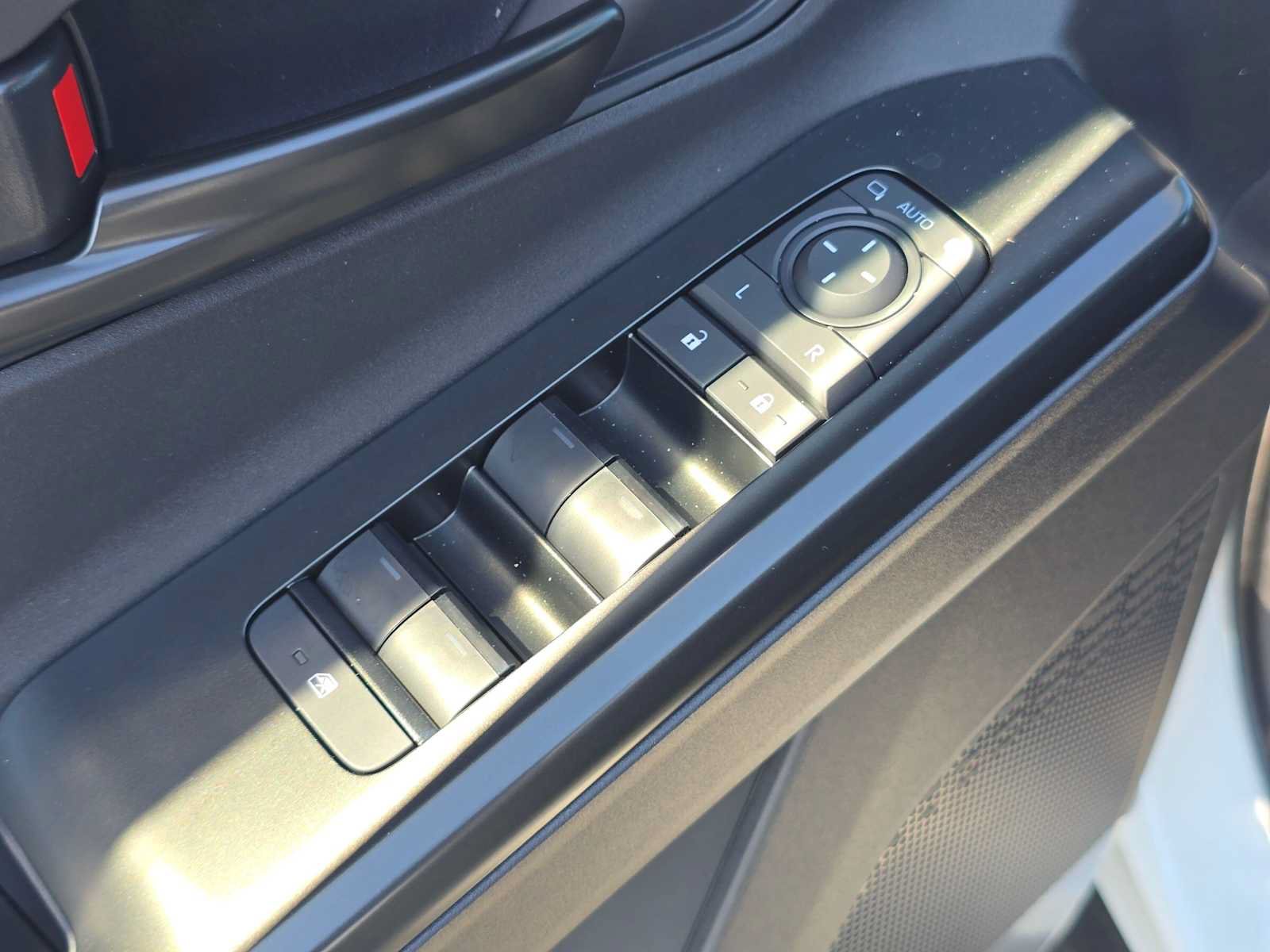 New 2026 Toyota C-HR AWD/4WD image 23