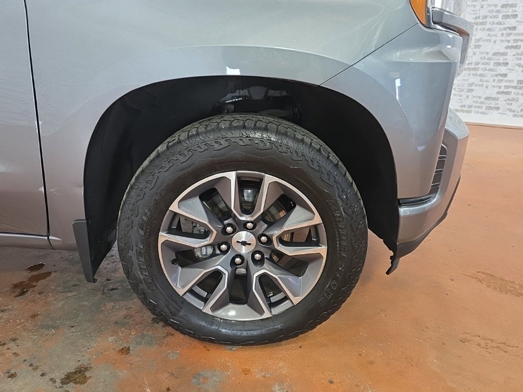 Used 2020 Chevrolet Silverado 1500 RST image 11