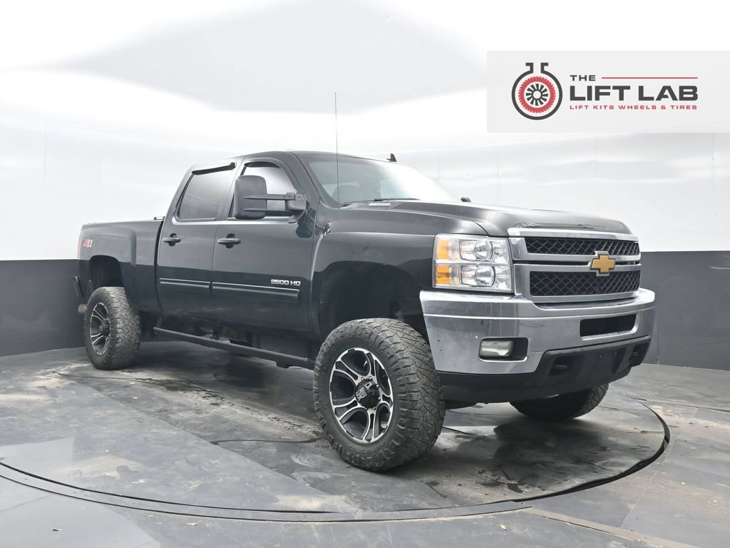 Used 2012 Chevrolet Silverado 2500 LTZ w/ Suspension Package, Off-Road AWD/4WD image 10