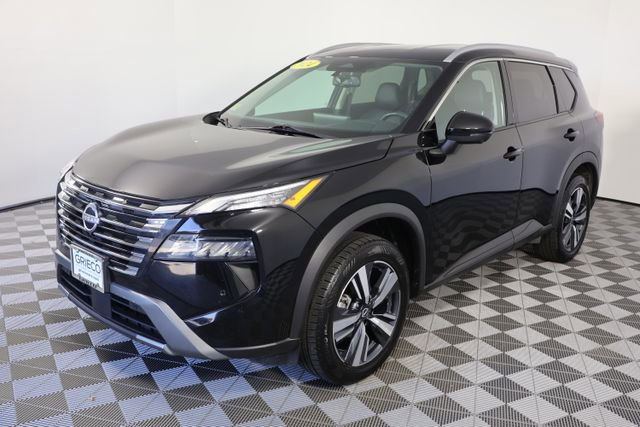 Used 2024 Nissan Rogue SL AWD/4WD image 4