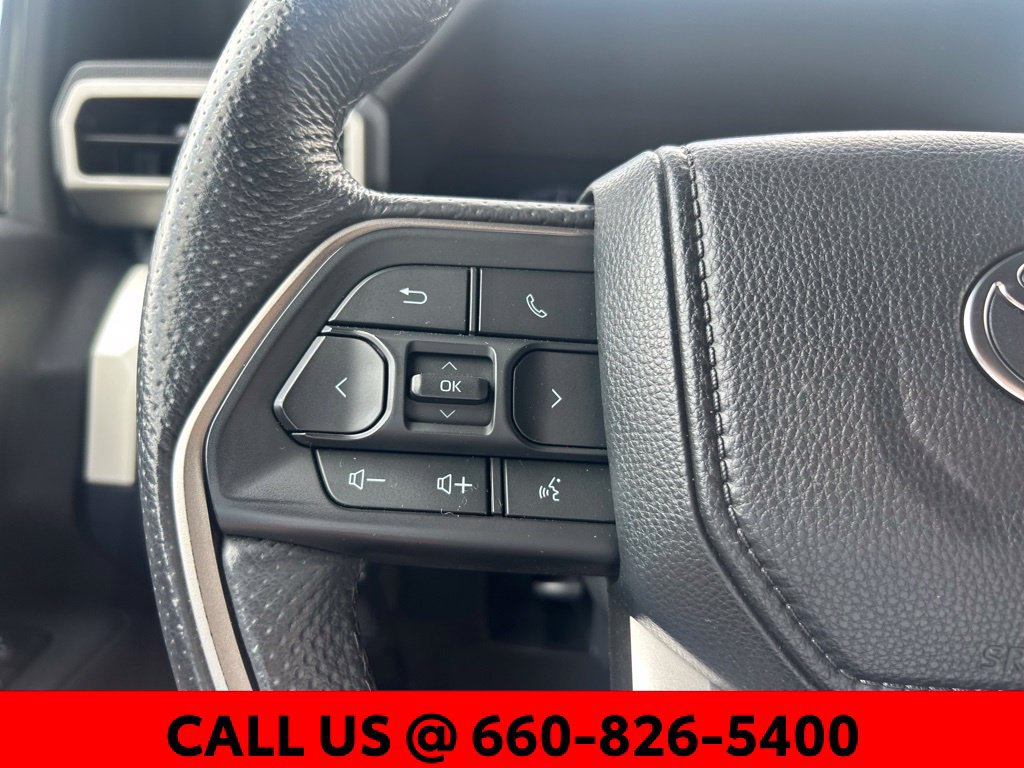 Used 2024 Toyota Tacoma TRD Off-Road AWD/4WD image 13