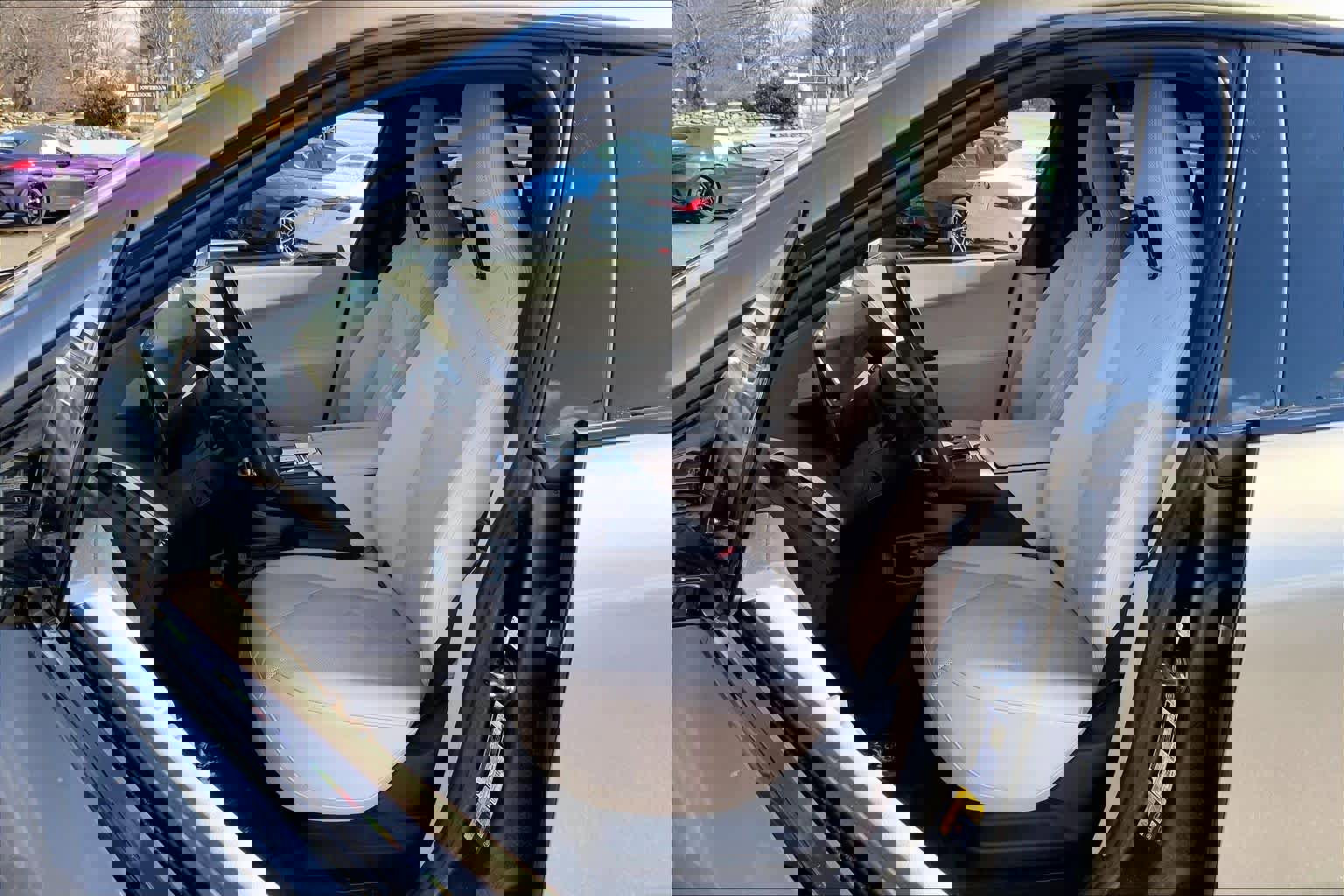 Certified 2023 BMW iX xDrive50 w/ Convenience Package AWD/4WD image 7