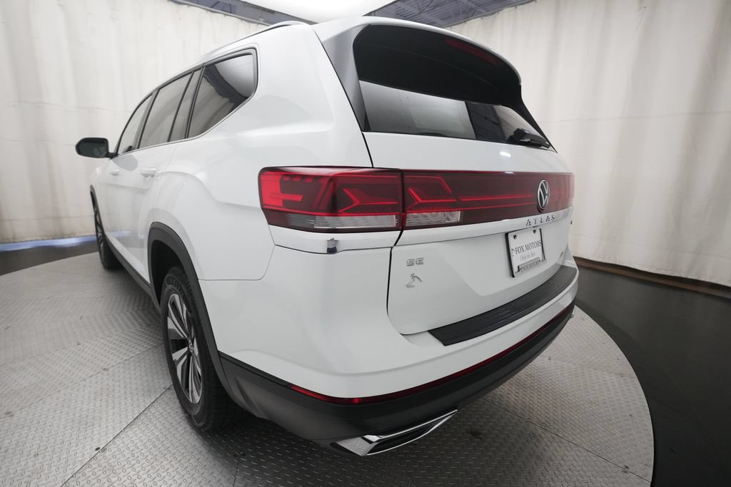 Used 2024 Volkswagen Atlas SE AWD/4WD image 33