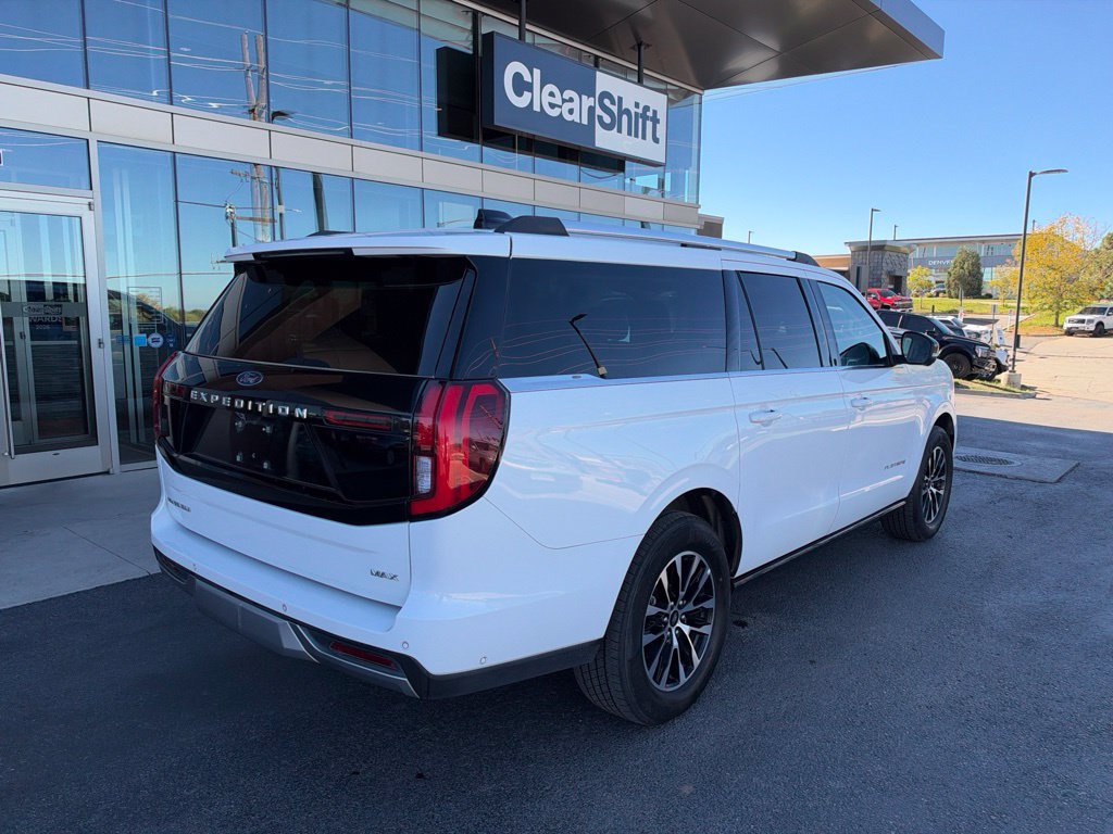 Used 2025 Ford Expedition Max Platinum AWD/4WD image 4