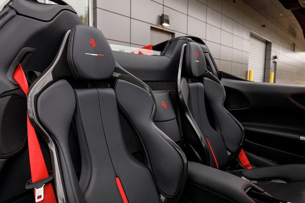 Used 2025 Ferrari SF90 Spider AWD/4WD image 12
