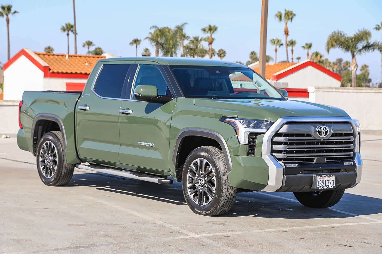 Used 2023 Toyota Tundra Limited RWD image 4