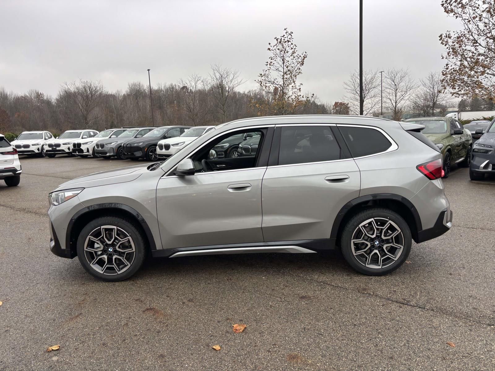 New 2026 BMW X1 xDrive28i w/ Technology Package AWD/4WD image 4