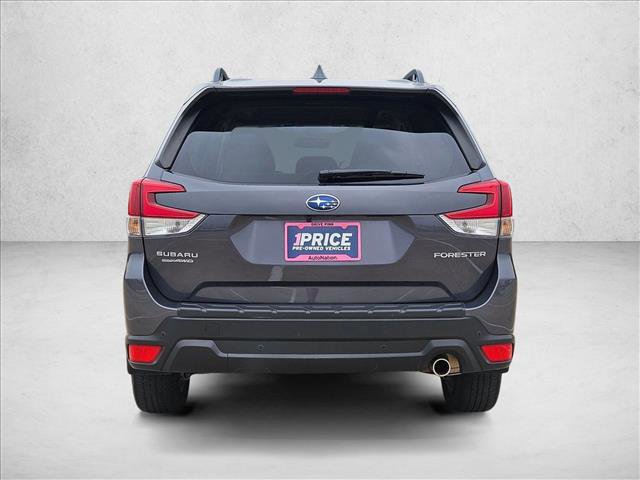 Used 2023 Subaru Forester Limited AWD/4WD image 7