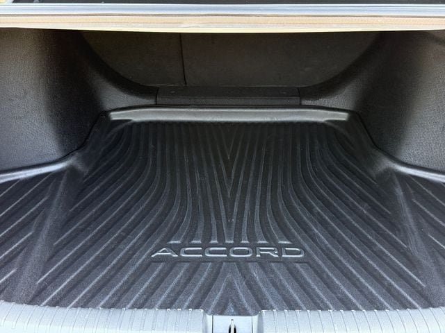 Certified 2024 Honda Accord EX-L image 16