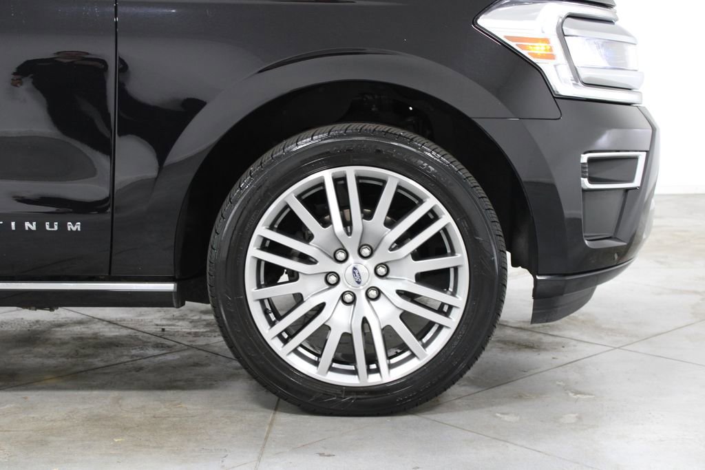 Used 2023 Ford Expedition Max Platinum AWD/4WD image 13