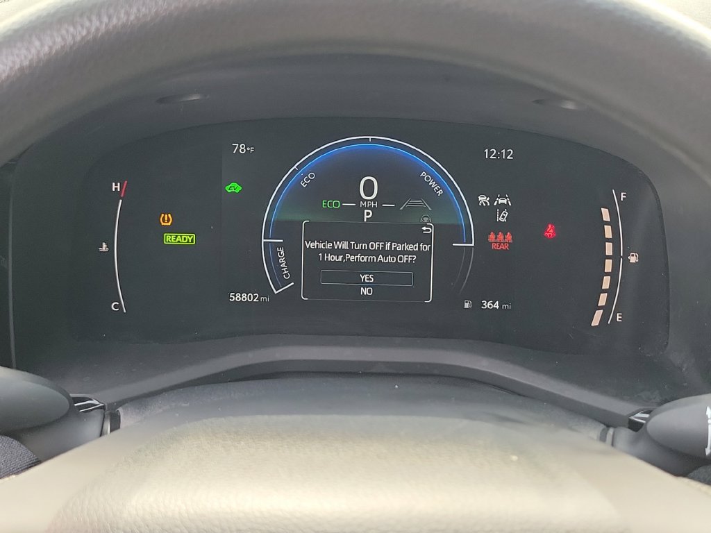 Used 2025 Toyota Camry LE FWD image 28