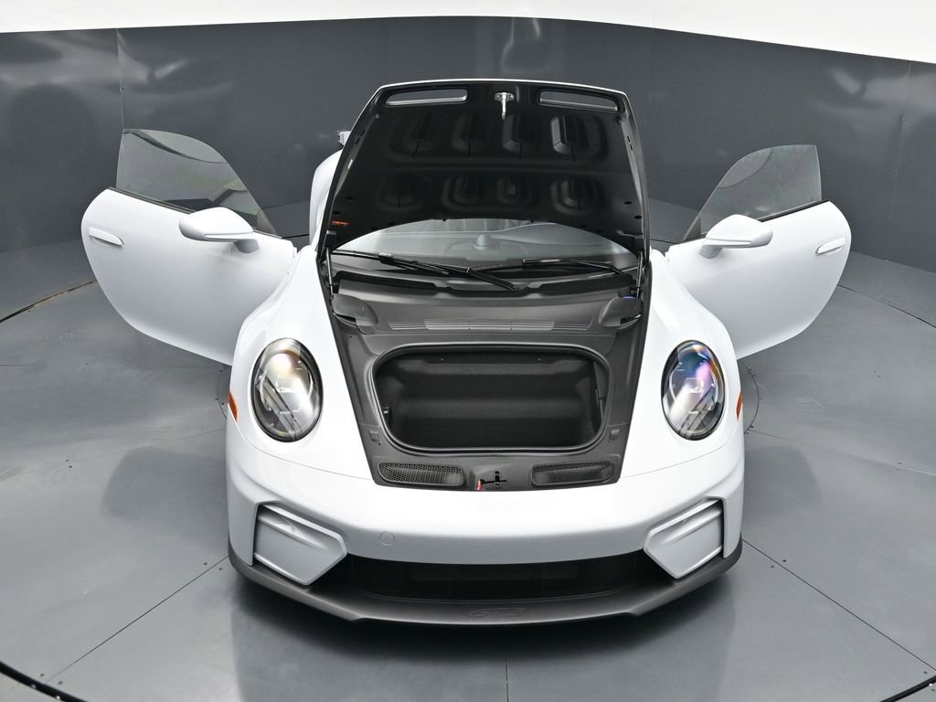 Certified 2025 Porsche 911 GT3 RWD image 28