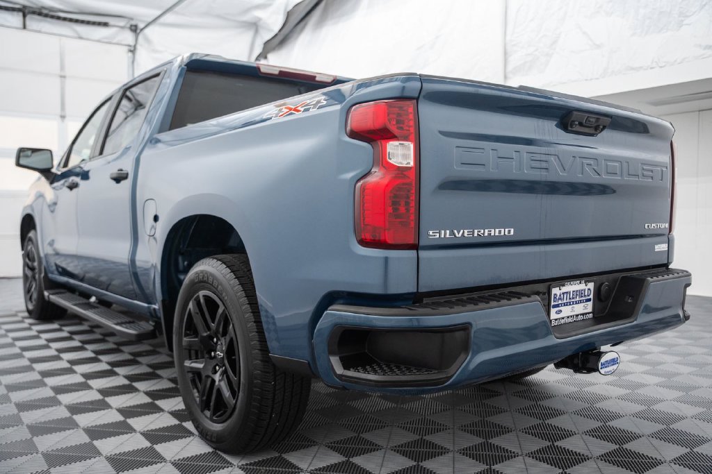 Used 2024 Chevrolet Silverado 1500 Custom AWD/4WD image 7