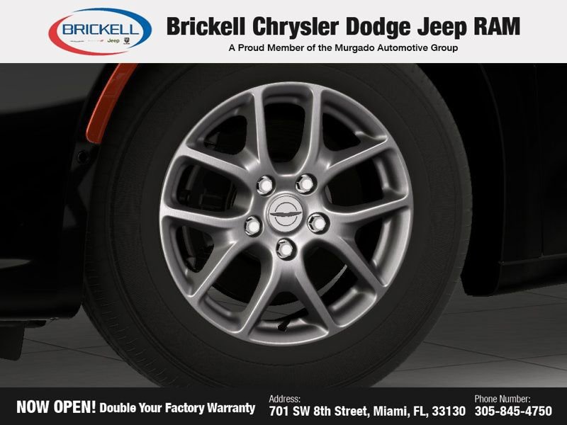 New 2026 Chrysler Pacifica Select image 8