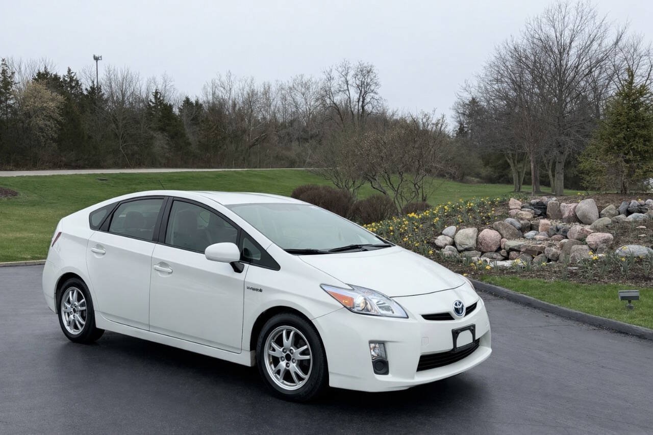 Used 2010 Toyota Prius Two FWD image 1