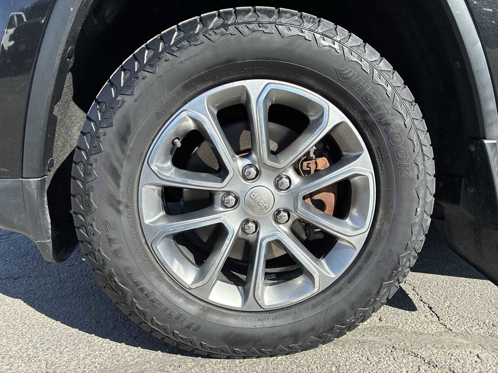 Used 2014 Jeep Grand Cherokee Limited image 18