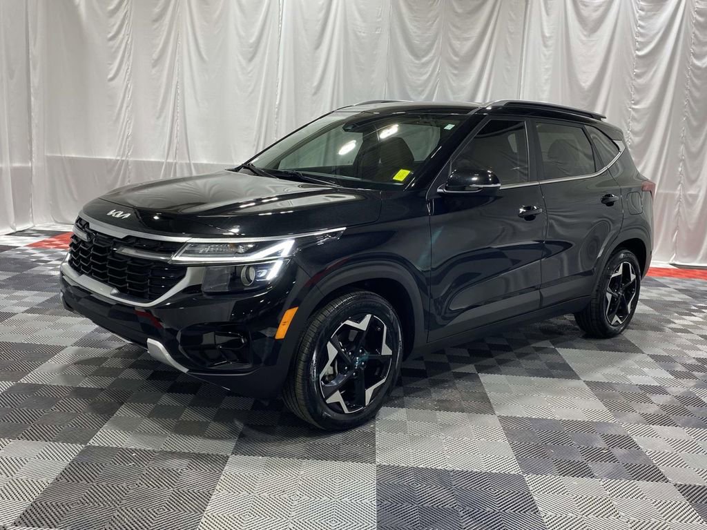 Used 2024 Kia Seltos EX