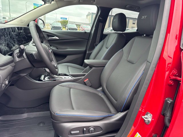 New 2026 Buick Encore GX Sport Touring w/ Comfort Package FWD image 17