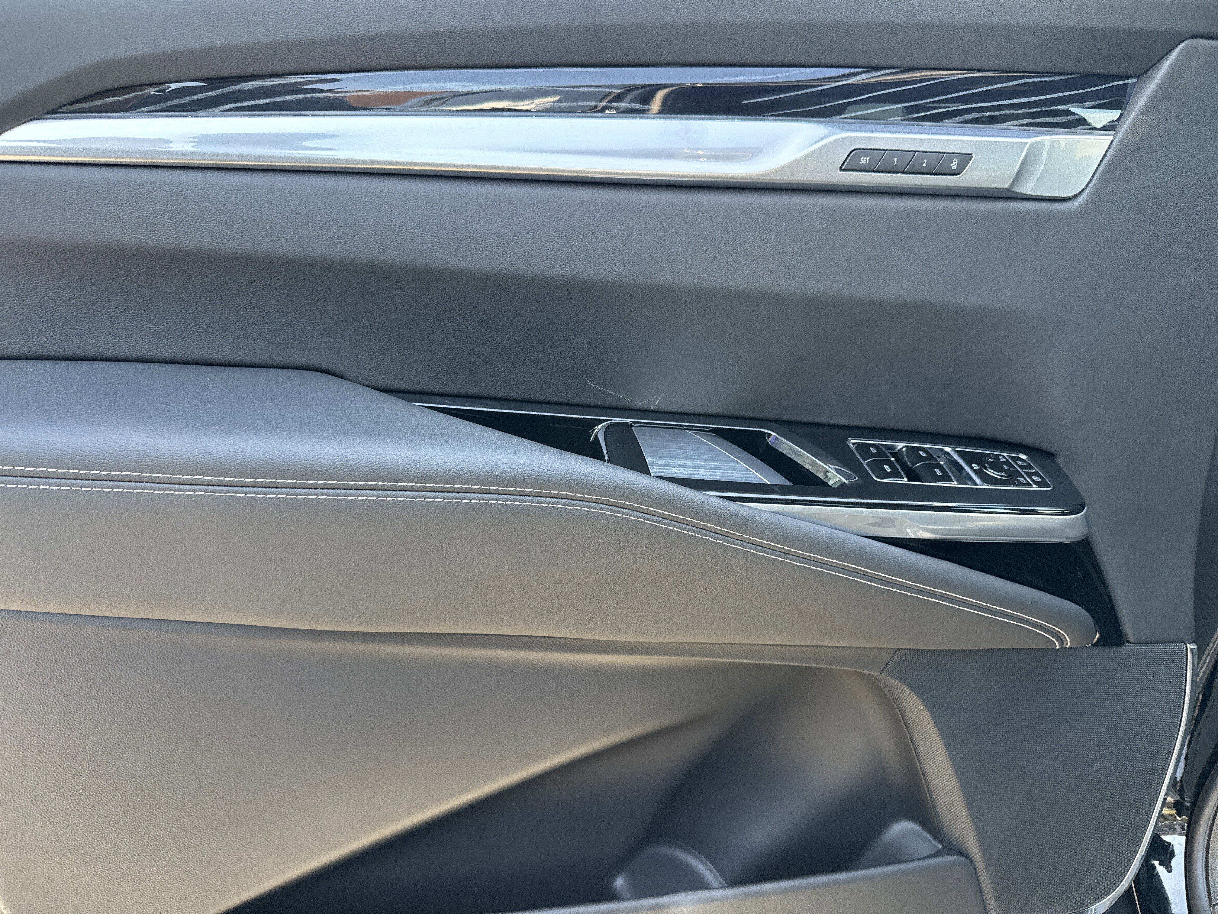 Used 2026 Cadillac Escalade ESV Sport w/ Touring Package image 14