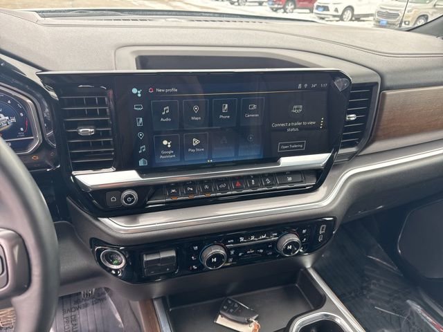 Used 2024 Chevrolet Silverado 1500 High Country w/ Z71 Off-Road Package AWD/4WD image 9